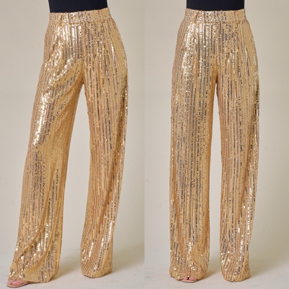 🎄24 HOUR SALE🎄 Goldmember Wide Leg Gold Sequin Pants - Picture 6 of 6